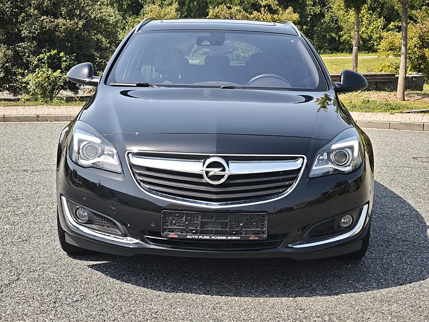 Opel Insignia ST 1.6(PANO/NAVI/LEDER/XENON/RFK/SHZ) Schwarz - 2
