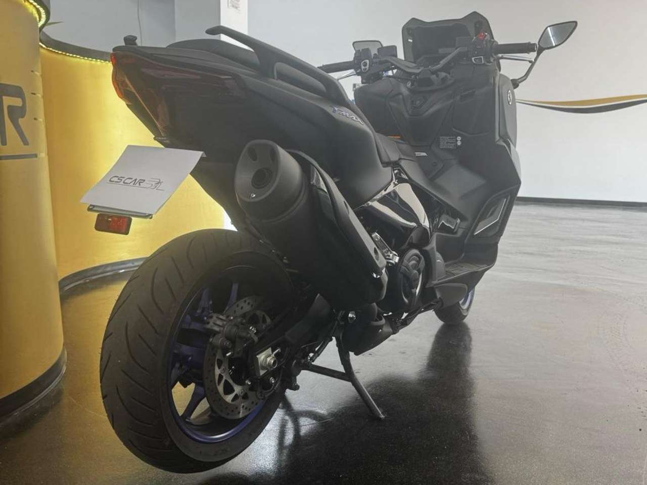 Yamaha TMAX 560