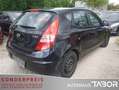 Hyundai i30 1.4 Comfort Klima el.FH RadioCD ZV Schwarz - thumbnail 3