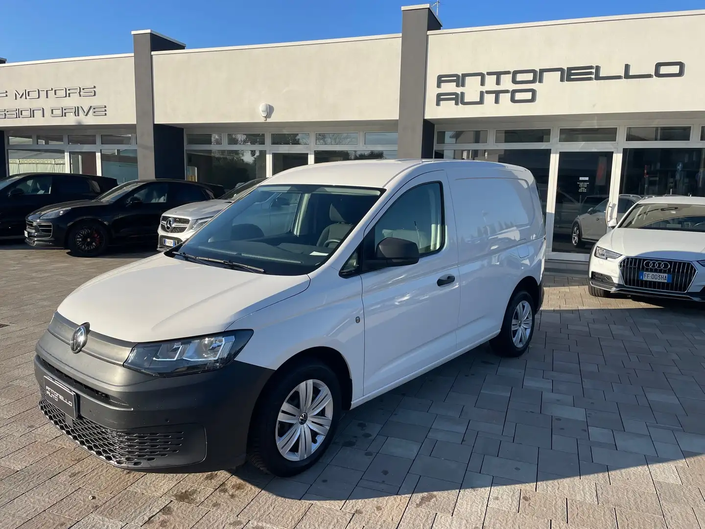 Volkswagen Caddy 2.0 TDI 102CV FURGONE CARGO Blanc - 1