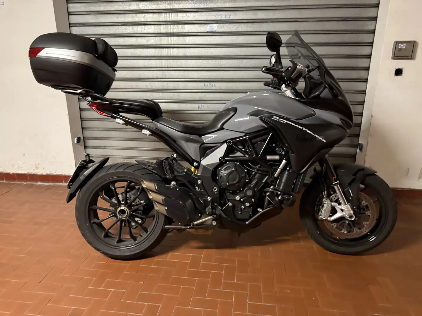 MV Agusta Turismo Veloce 800 eas - 1