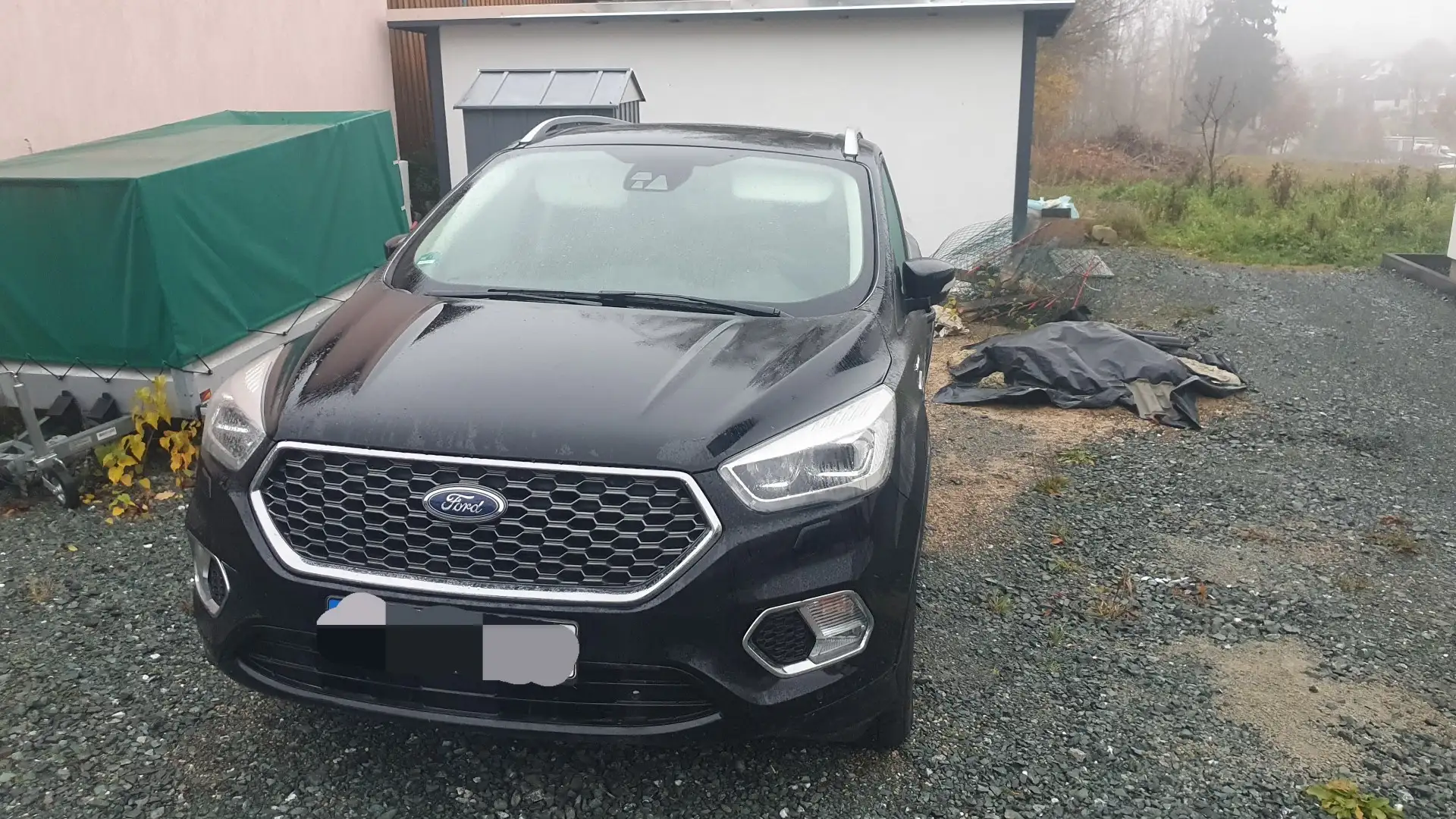 Ford Kuga Vignale Schwarz - 2