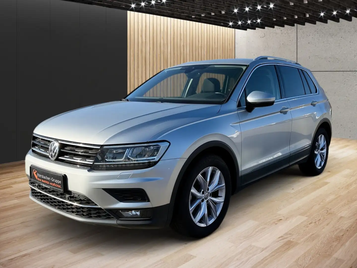 Volkswagen Tiguan 1.5 TSI Highline DSG Silber - 2