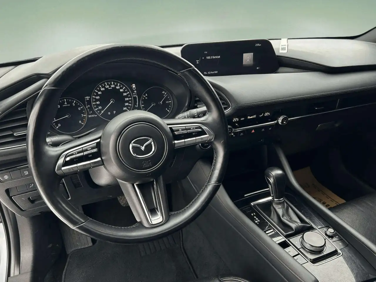 Mazda 3 снимка Mazda 3