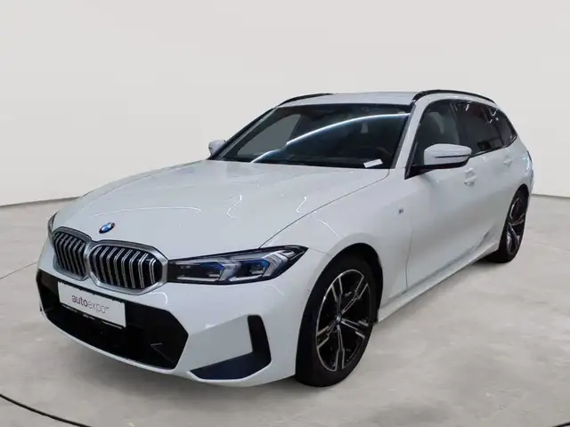 BMW 3 Series view 2