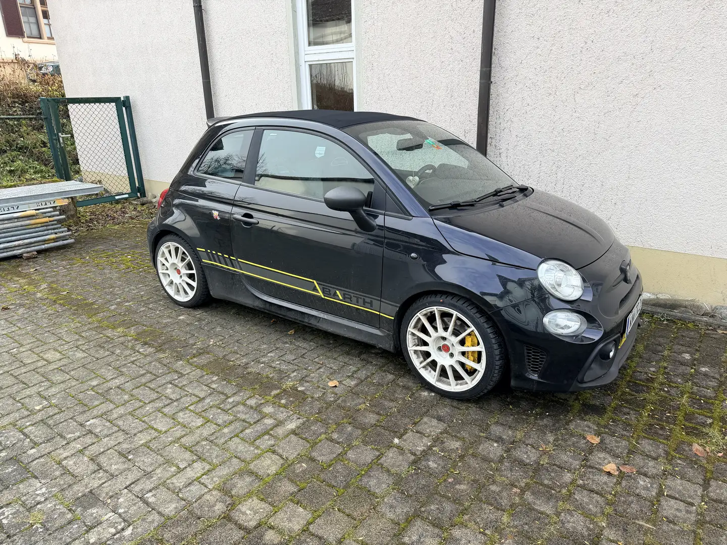 Abarth 595 Competizione Cabrio Schwarz - 2