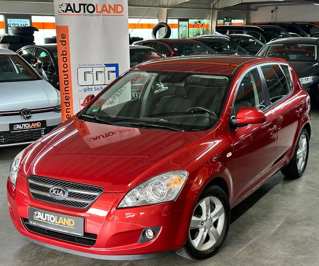 Kia Ceed / cee'd *2.0*Nur62TKM*Klima*Teilleder*Navi*SzHz Rouge - 2