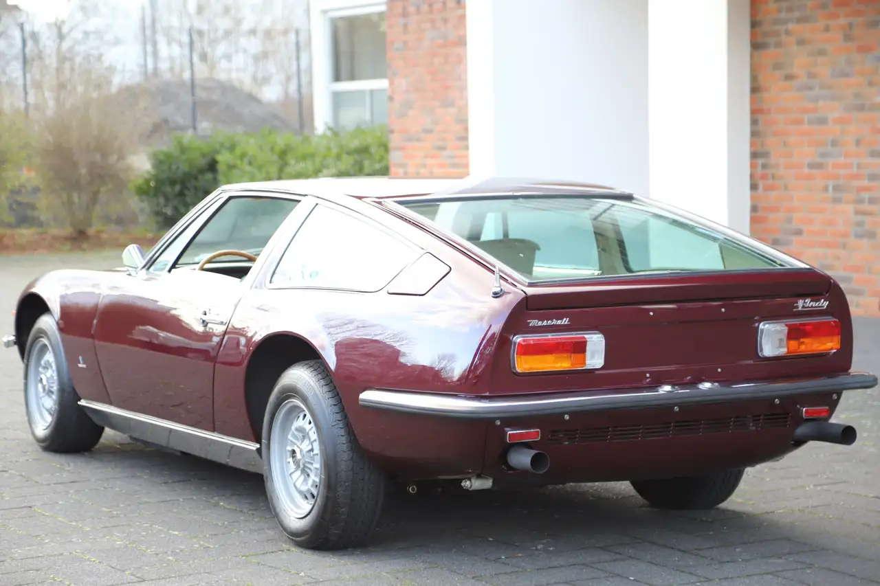 Maserati Indy 4200, foto 7