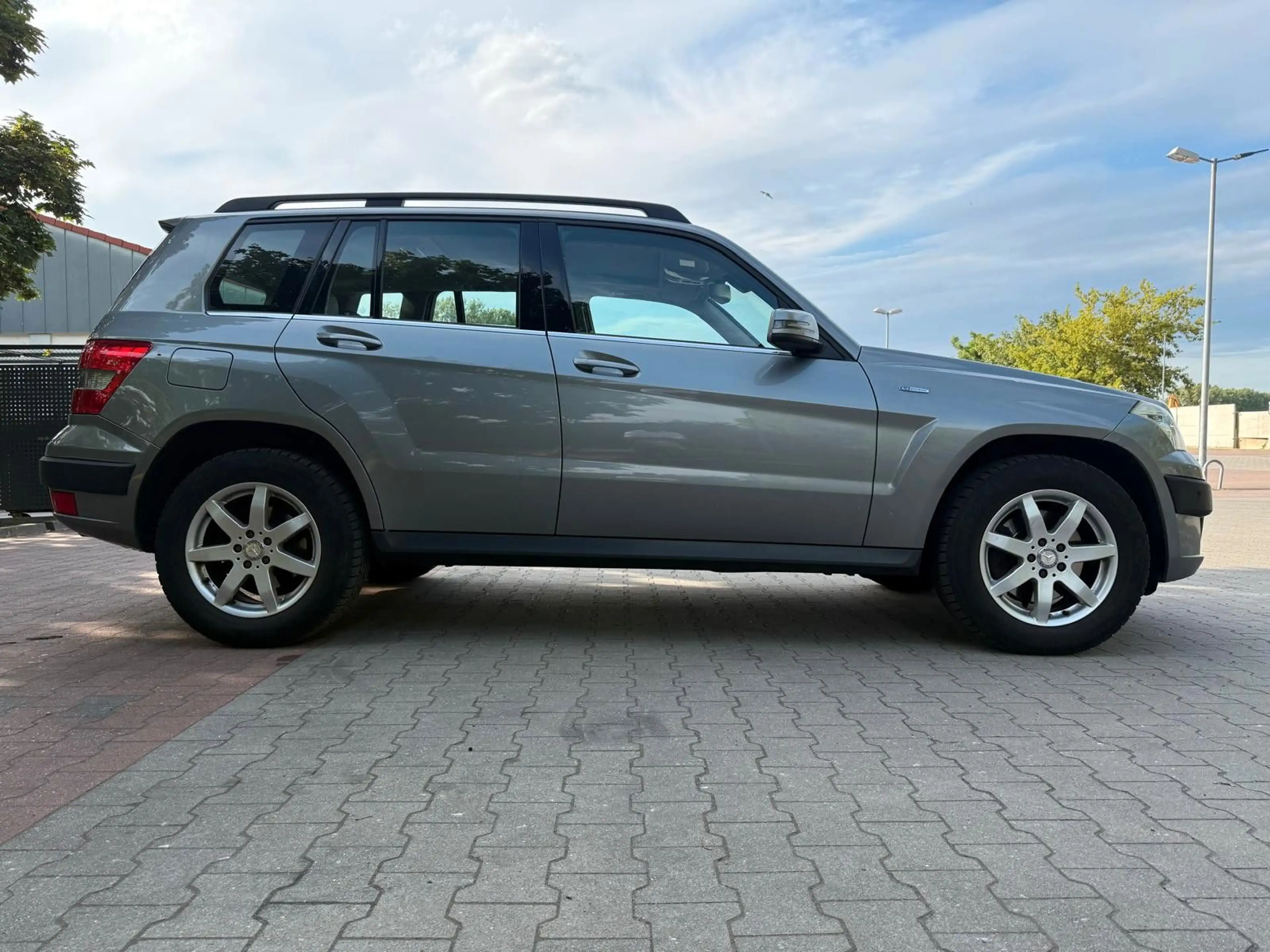 Mercedes-Benz GLK 250 CDI 4Matic | TÜV Neu — photo 9