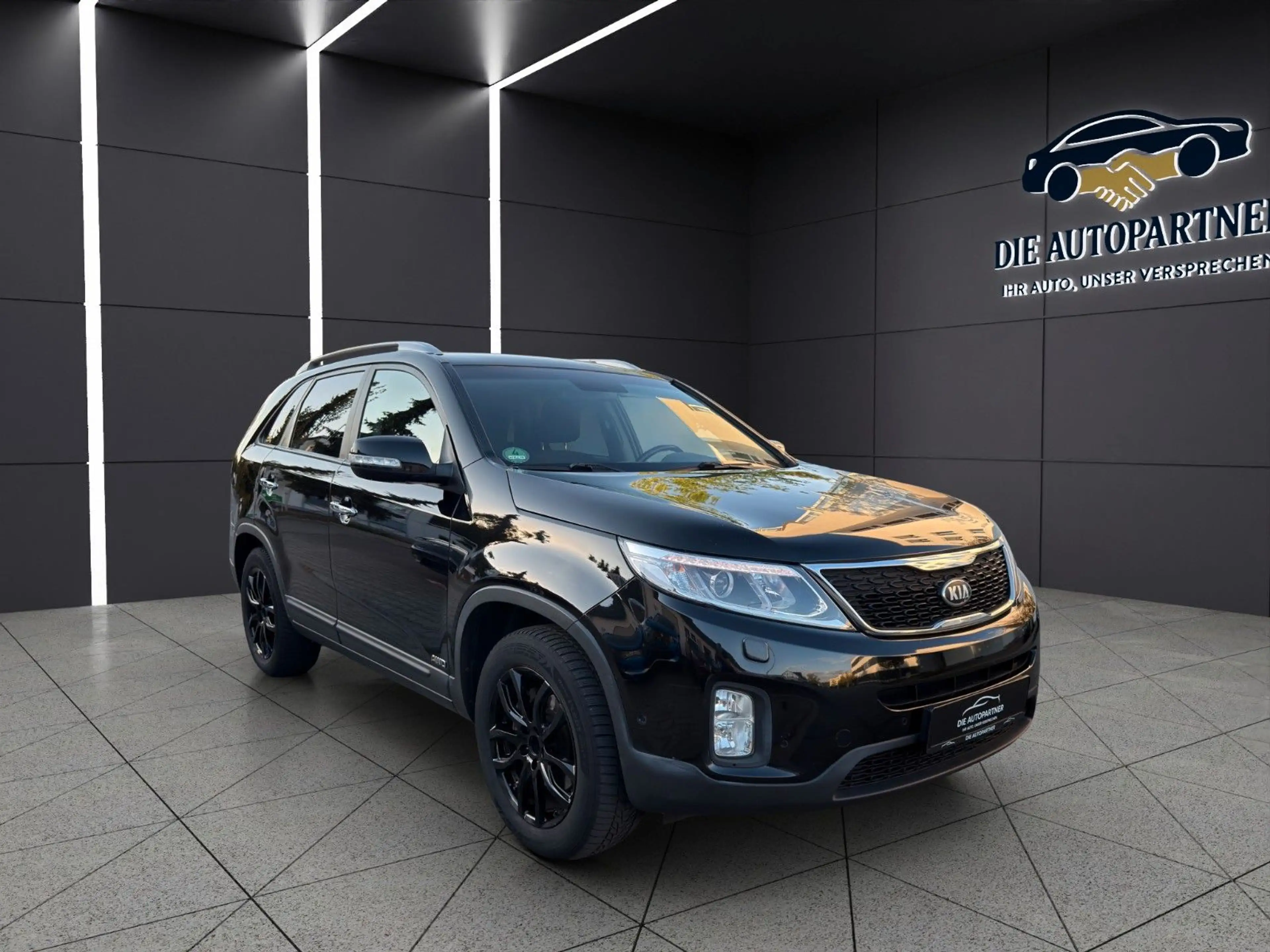 Kia Sorento Vision 4WD 2,2, AHK,KLIMA,SHZ,KAM — photo 7