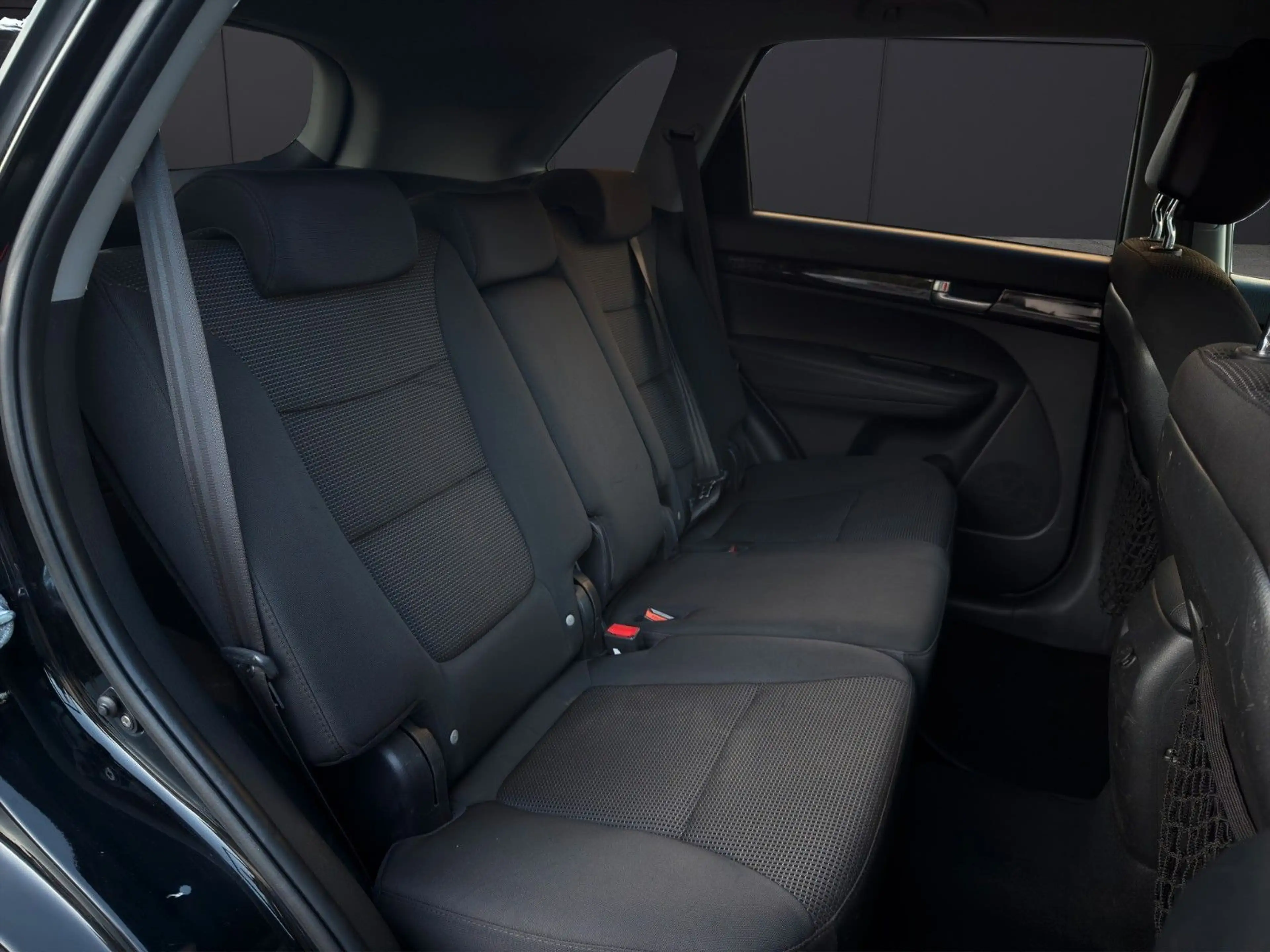 Kia Sorento Vision 4WD 2,2, AHK,KLIMA,SHZ,KAM — photo 14
