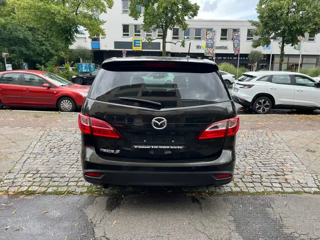 Mazda Mazda5 view 7