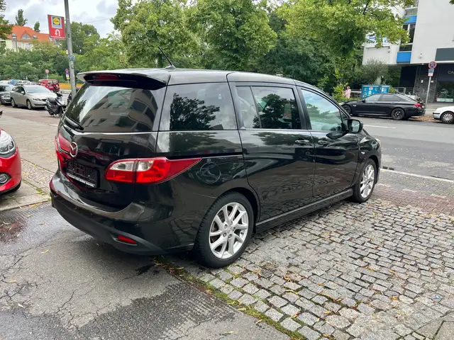 Mazda Mazda5 view 6