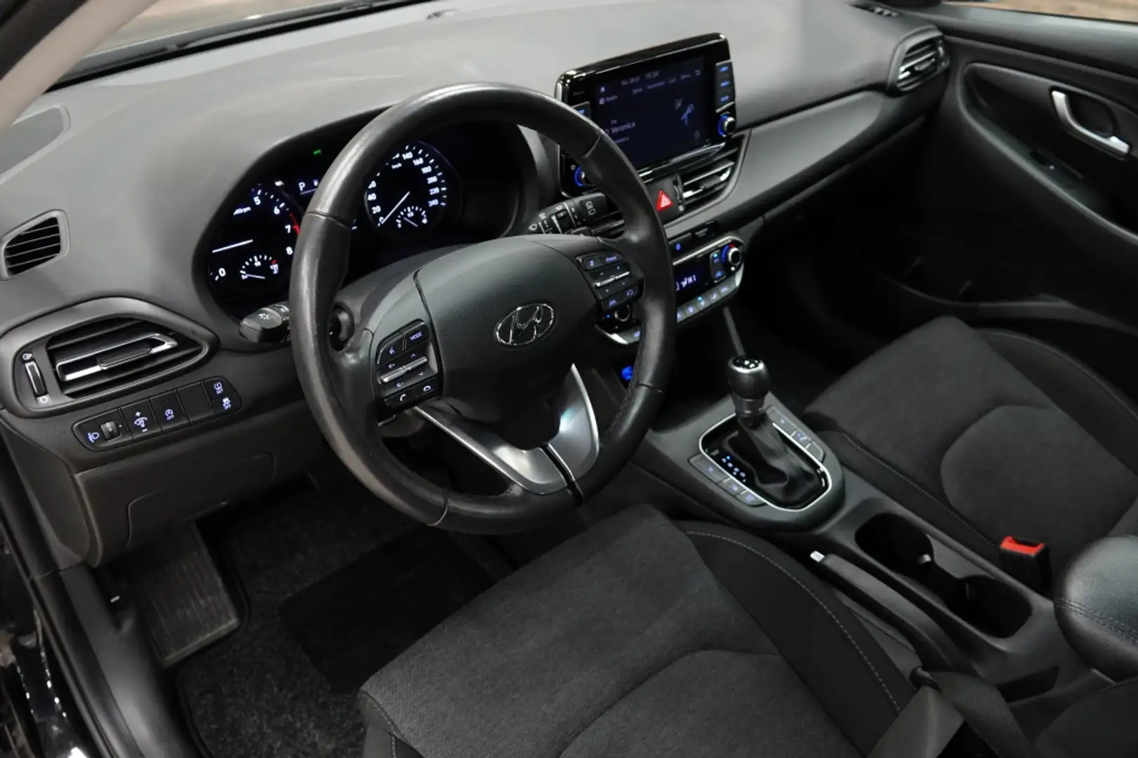 Hyundai i30 1.0 T-GDI MILD-HYBRID | CRUISE | CARPLAY | Noir - 2