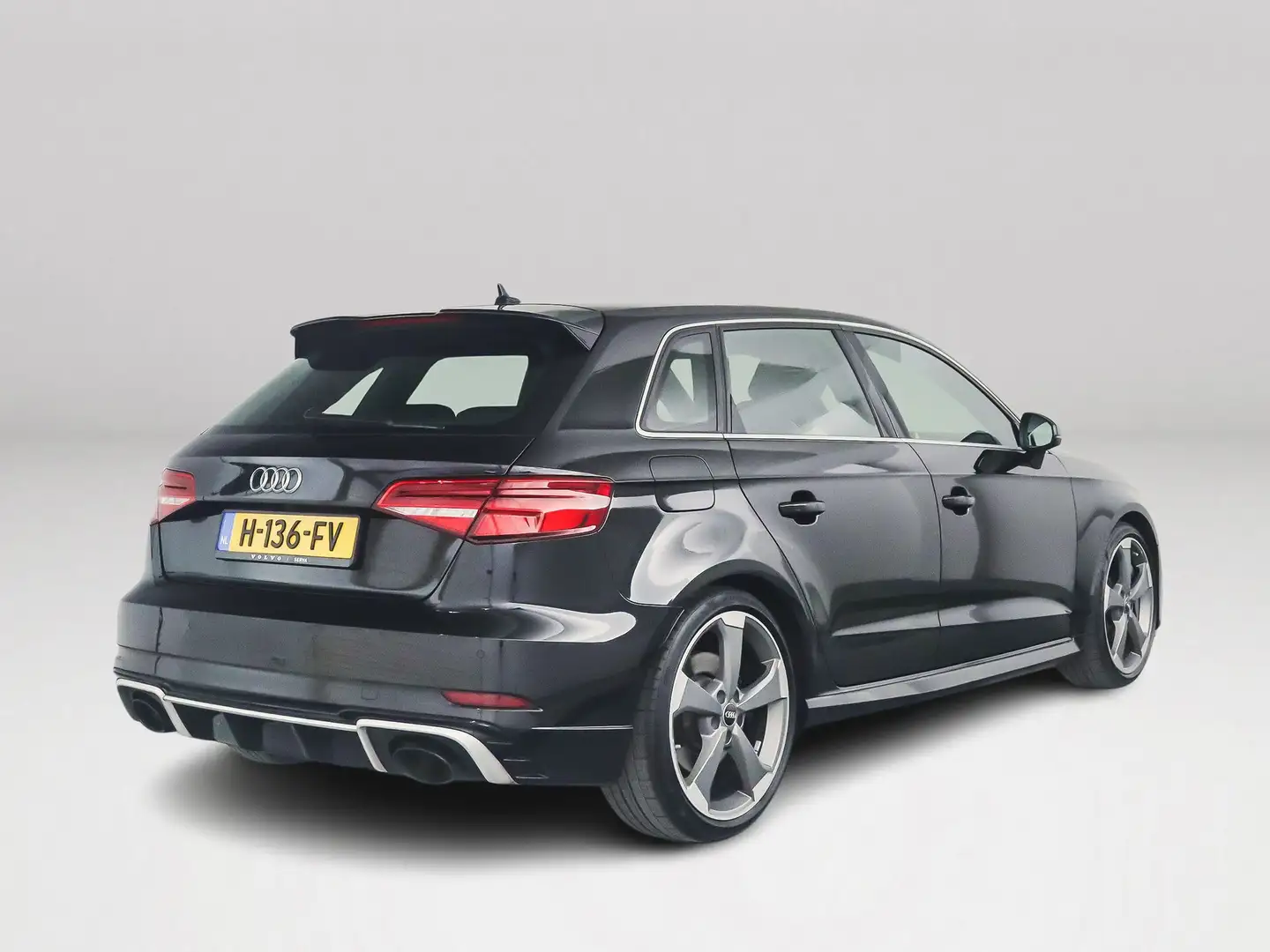 Audi RS3 2.5 TFSI quattro | Bang & Olufsen | Panoramadak Zwart - 2