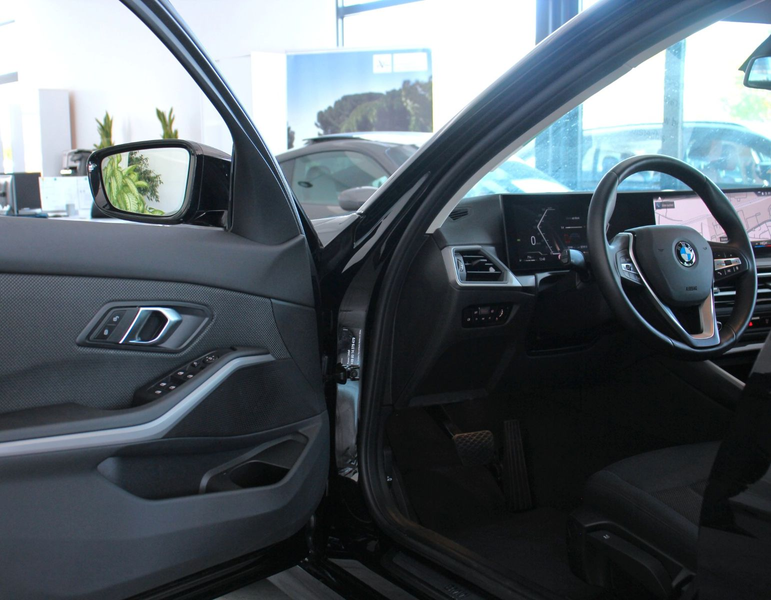 BMW 318 i (G20) *LED*Panorama*Widescreen Display*PDC — photo 8