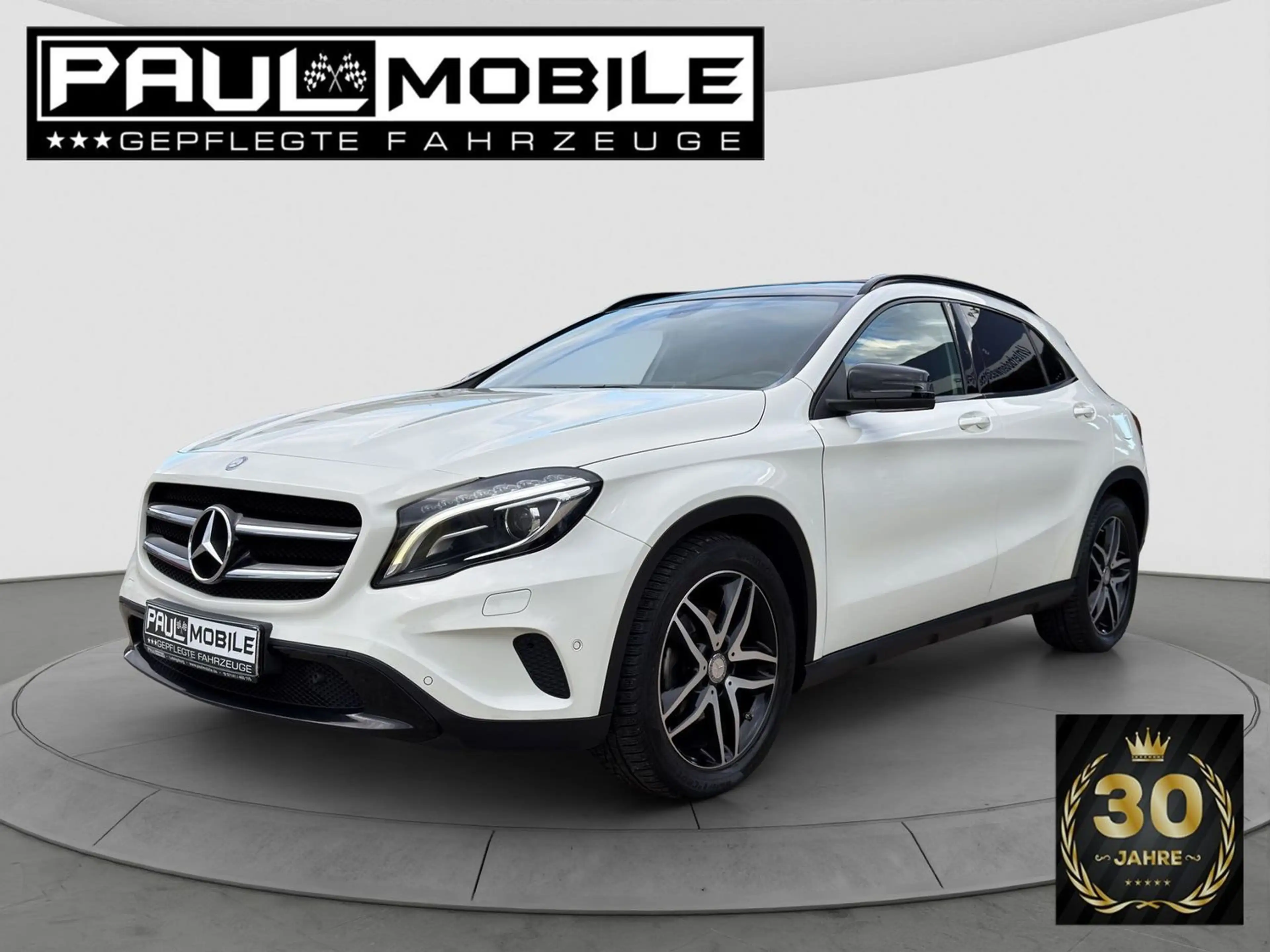 Mercedes-Benz GLA 200 d/CDI URBAN Navi Bi-Xenon Panorama R-Cam — photo 3