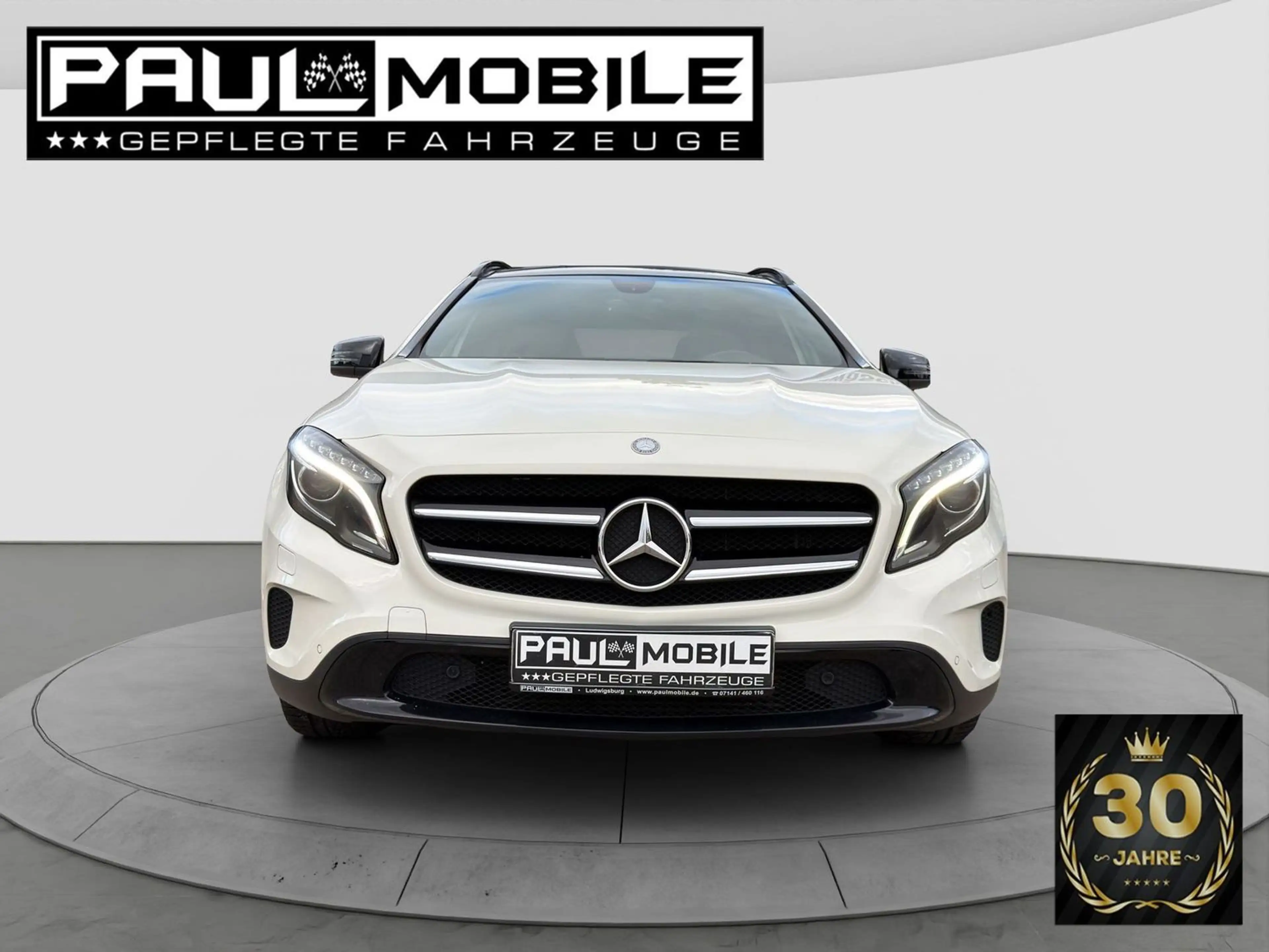 Mercedes-Benz GLA 200 d/CDI URBAN Navi Bi-Xenon Panorama R-Cam — photo 2