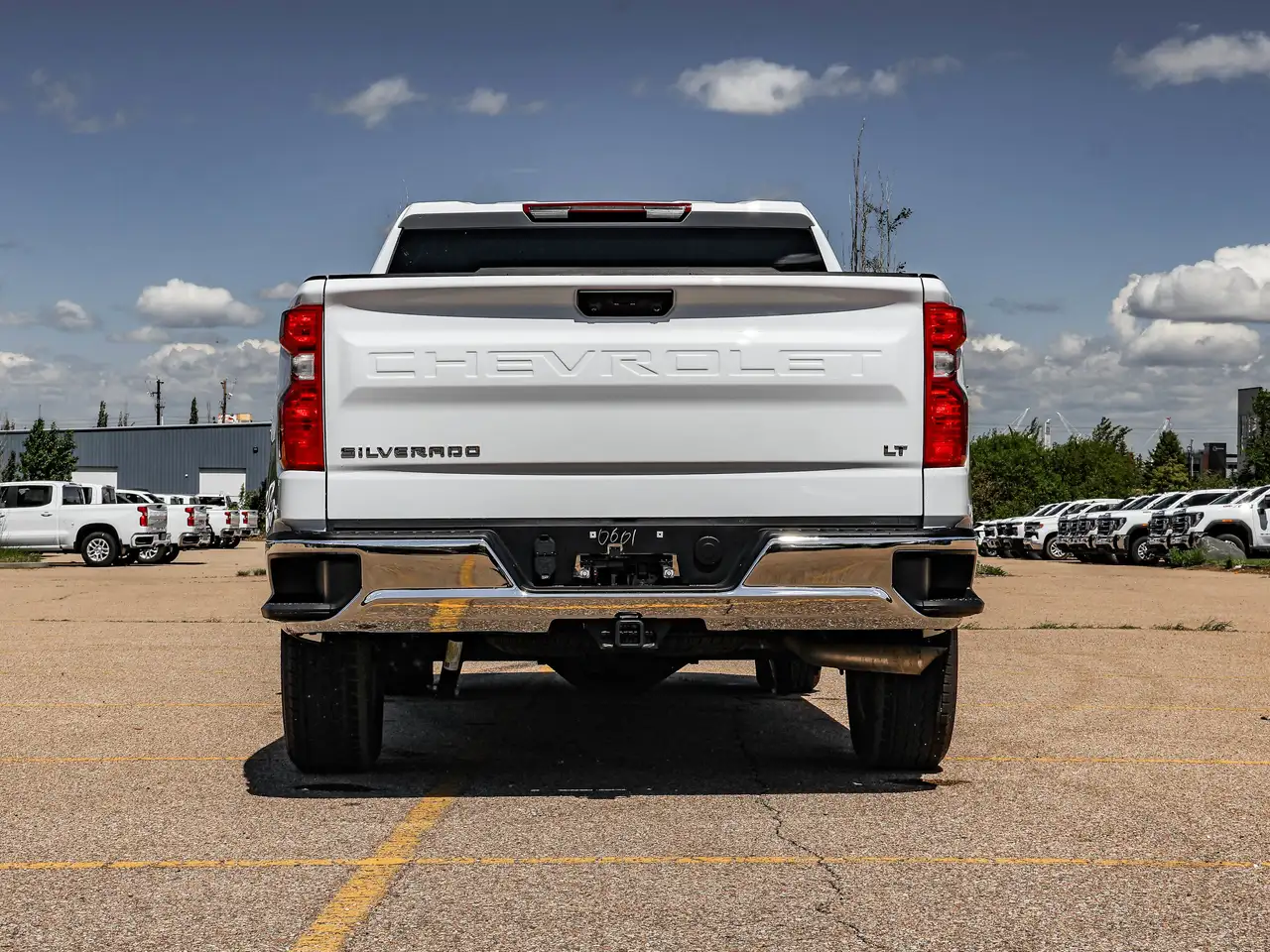 Chevrolet Silverado 1500 снимка Chevrolet Silverado 1500