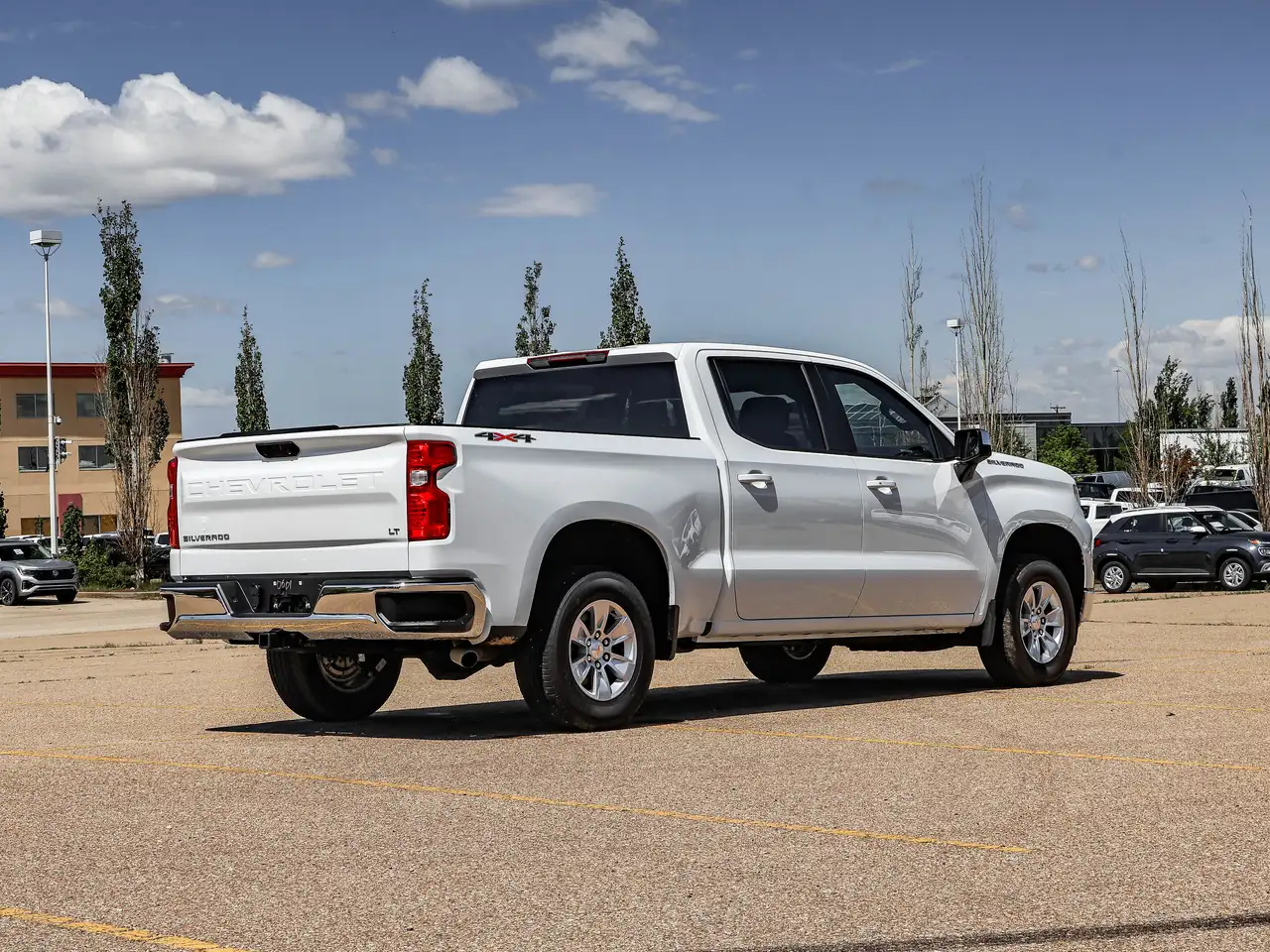 Chevrolet Silverado 1500 снимка Chevrolet Silverado 1500