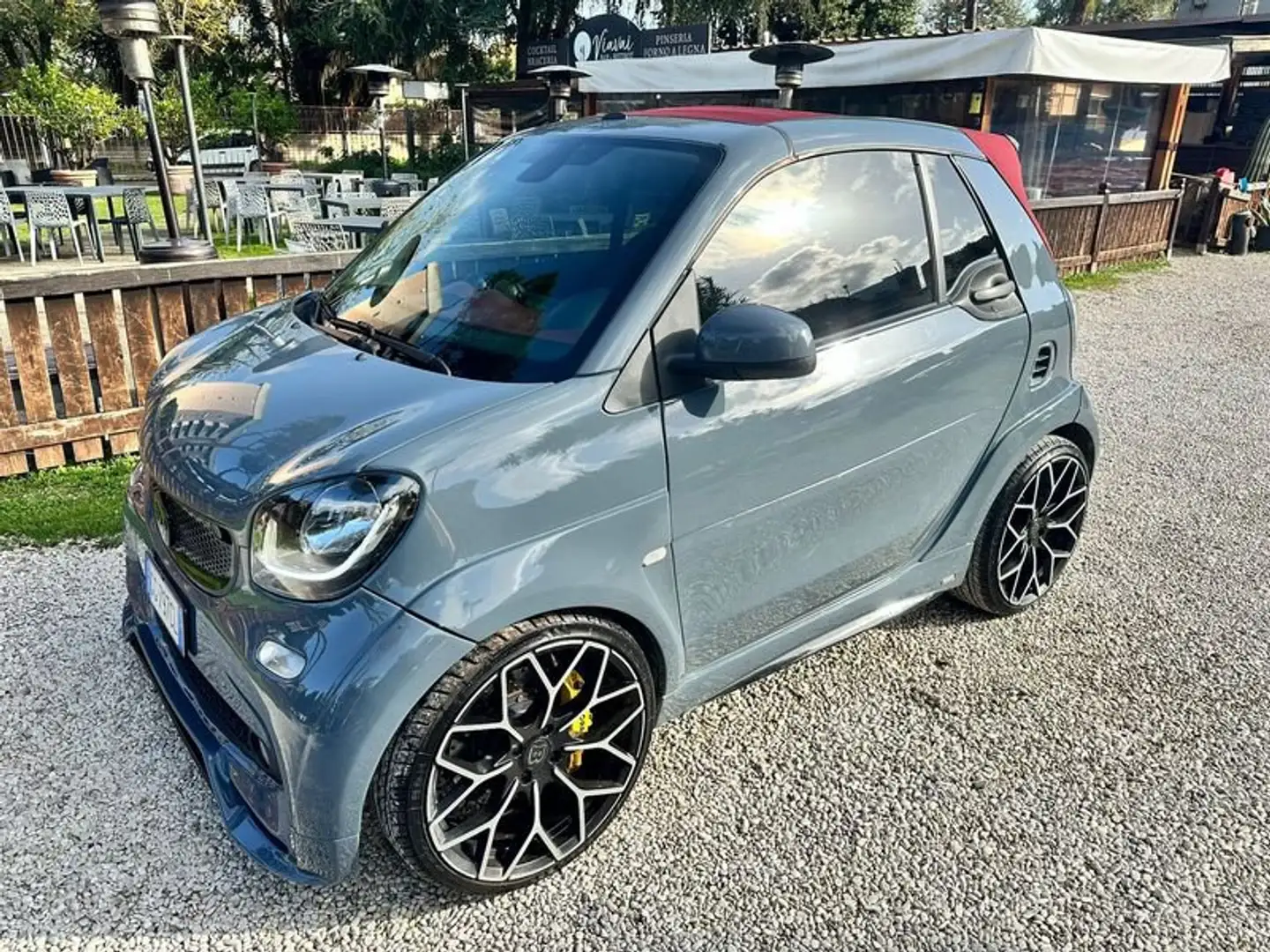 smart forTwo BRABUS ALLESTIMENTO 125R COMPLETO Cabrio Grigio - 1