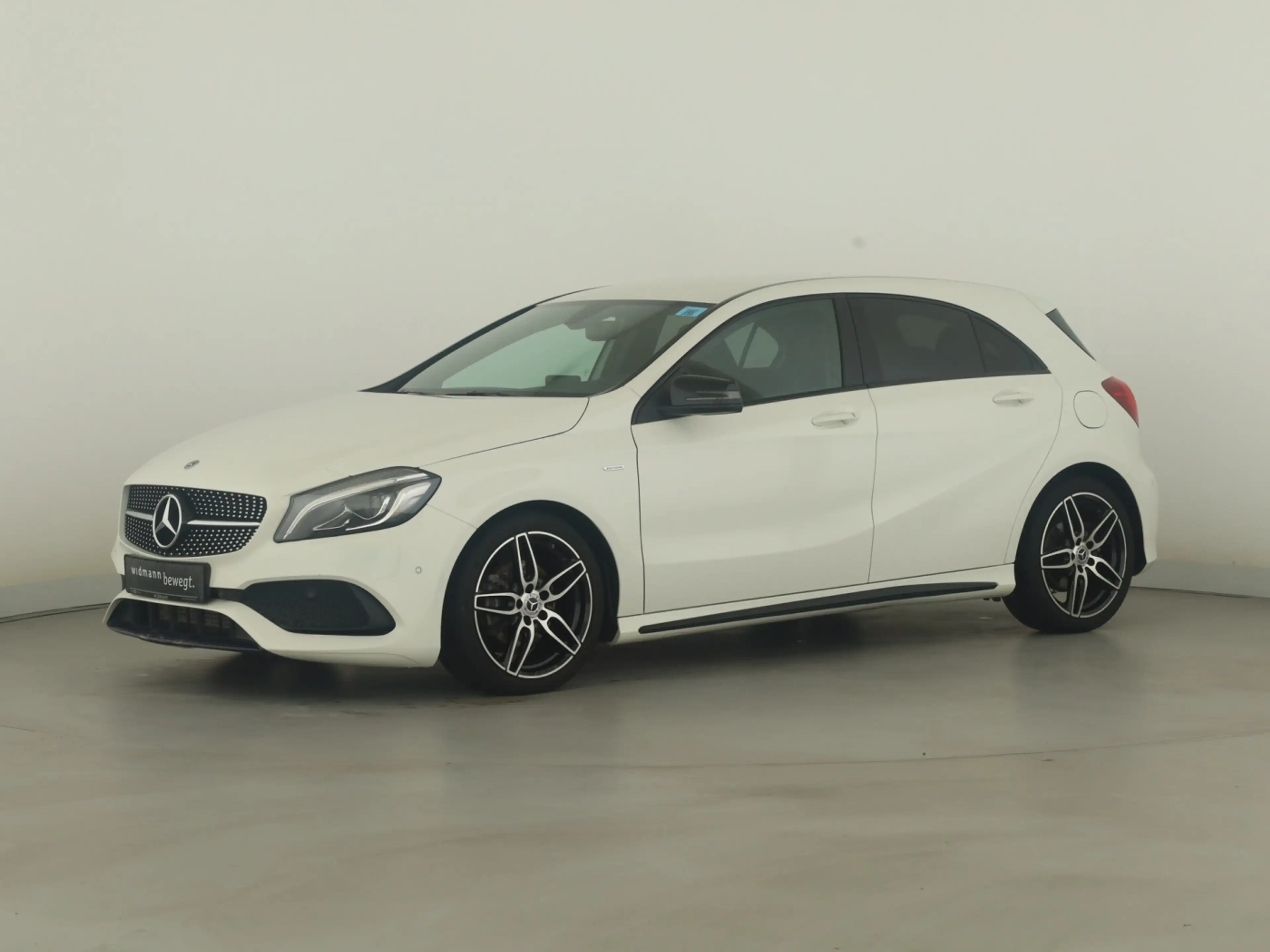 Mercedes-Benz A 200 AMG-Line*Edition*LED*Night-Paket*Navi — photo 5
