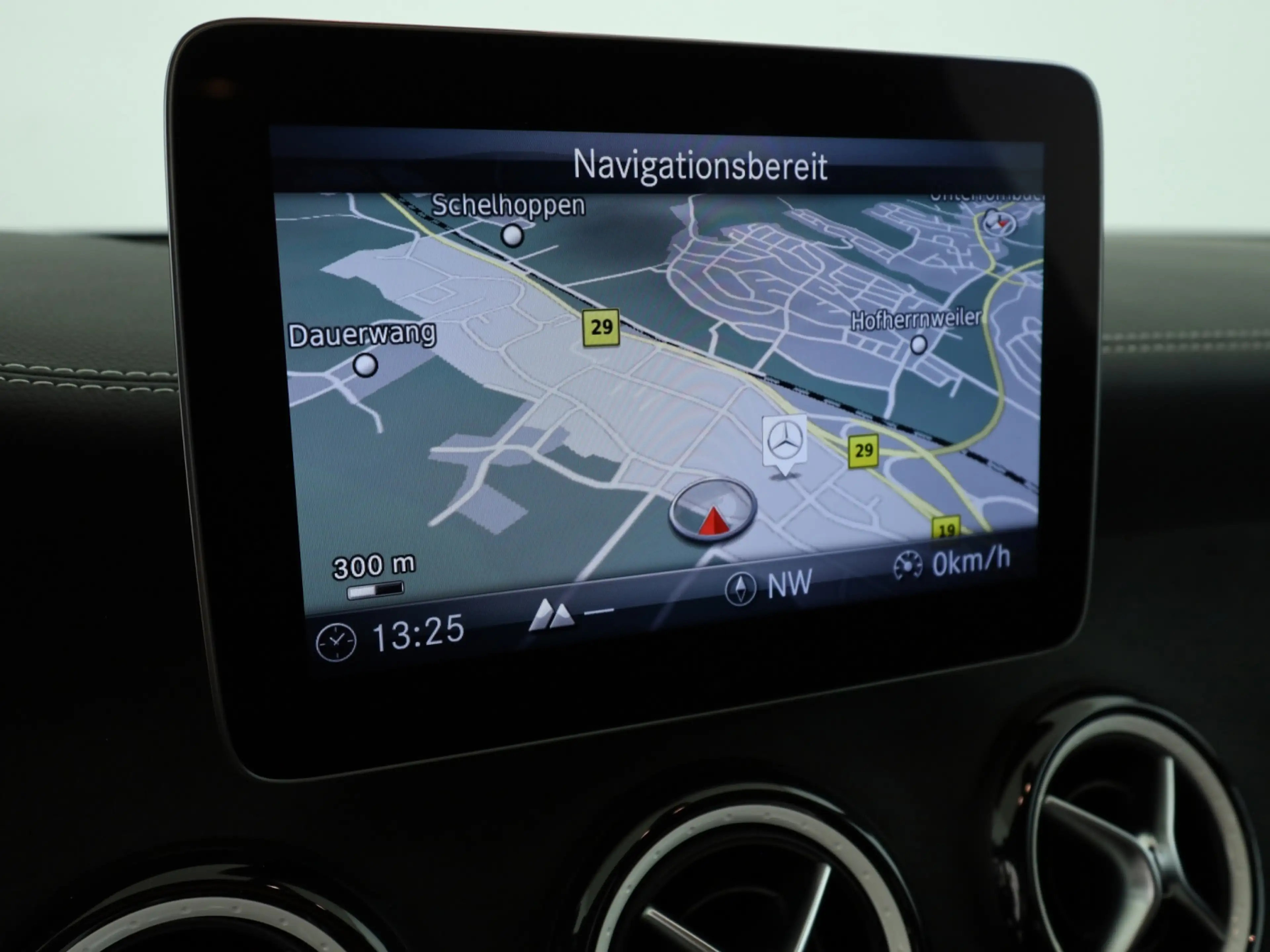 Mercedes-Benz A 200 AMG-Line*Edition*LED*Night-Paket*Navi — photo 13