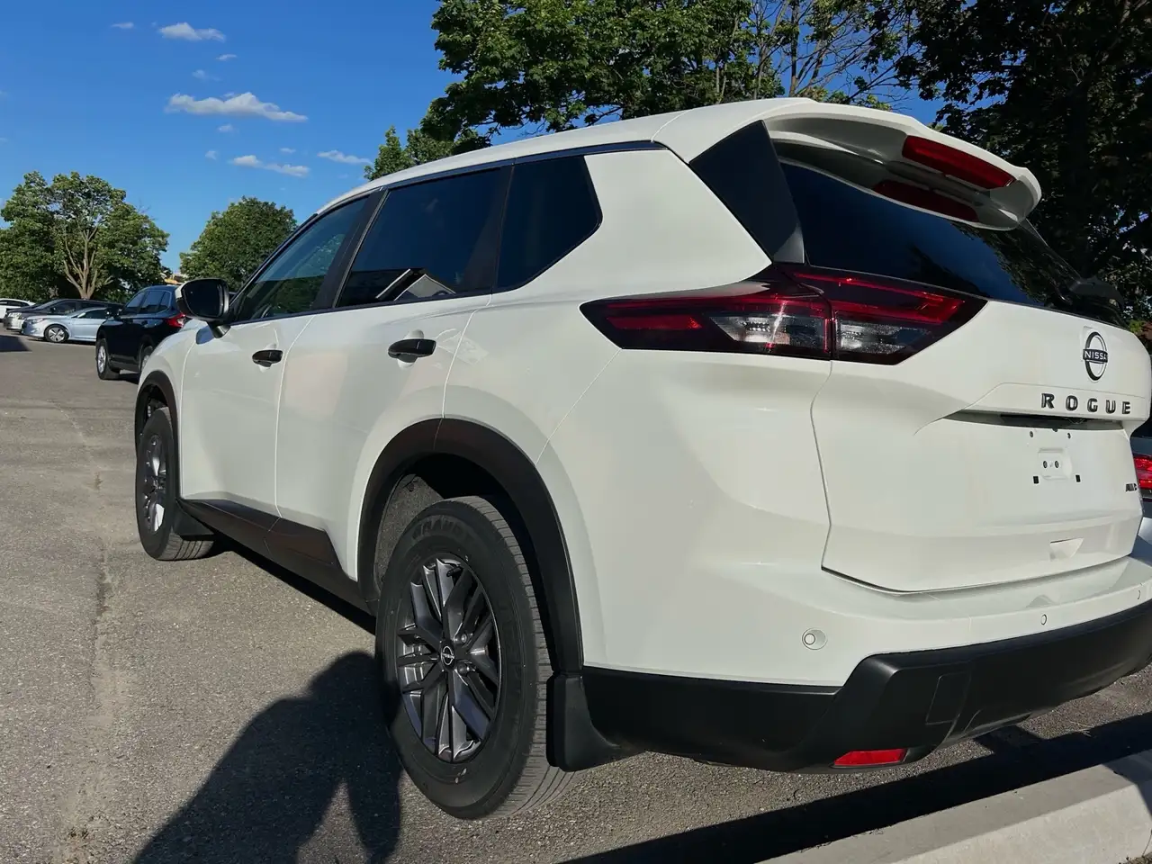 Nissan Rogue photo Nissan Rogue