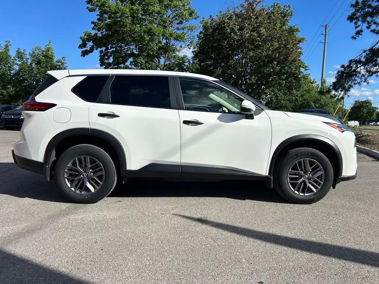 Nissan Rogue photo Nissan Rogue