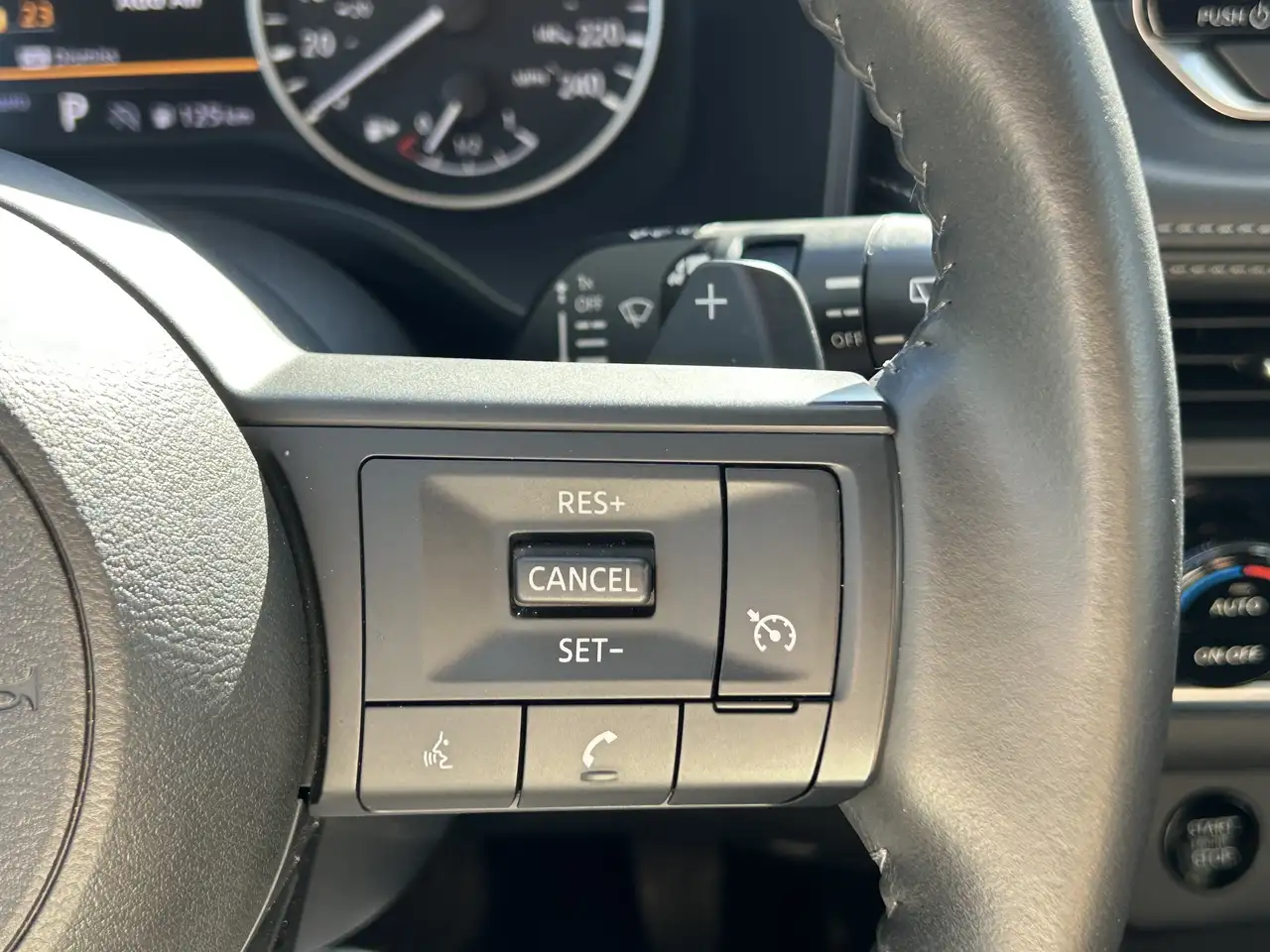 Nissan Rogue photo Nissan Rogue