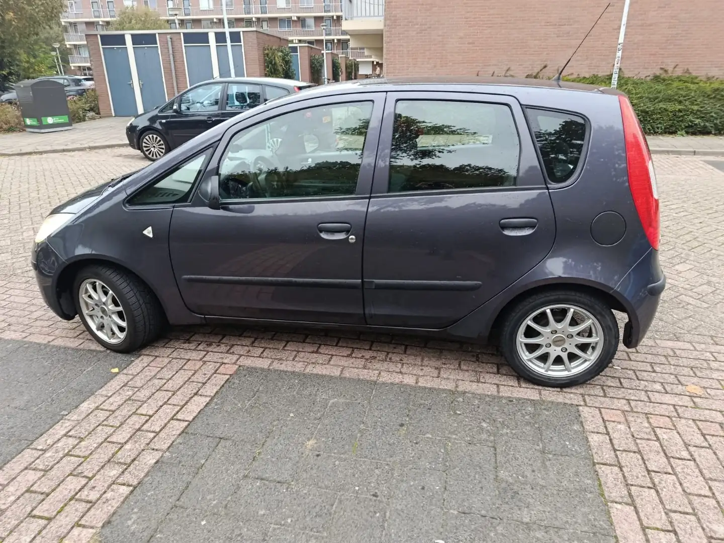 Mitsubishi Colt Colt 1.3 Invite Gri - 1