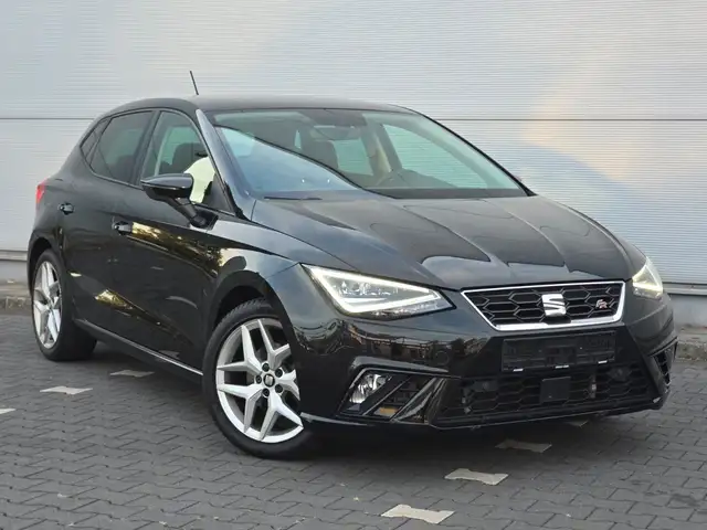 Seat Ibiza FR +Kamera +Navi +Led
