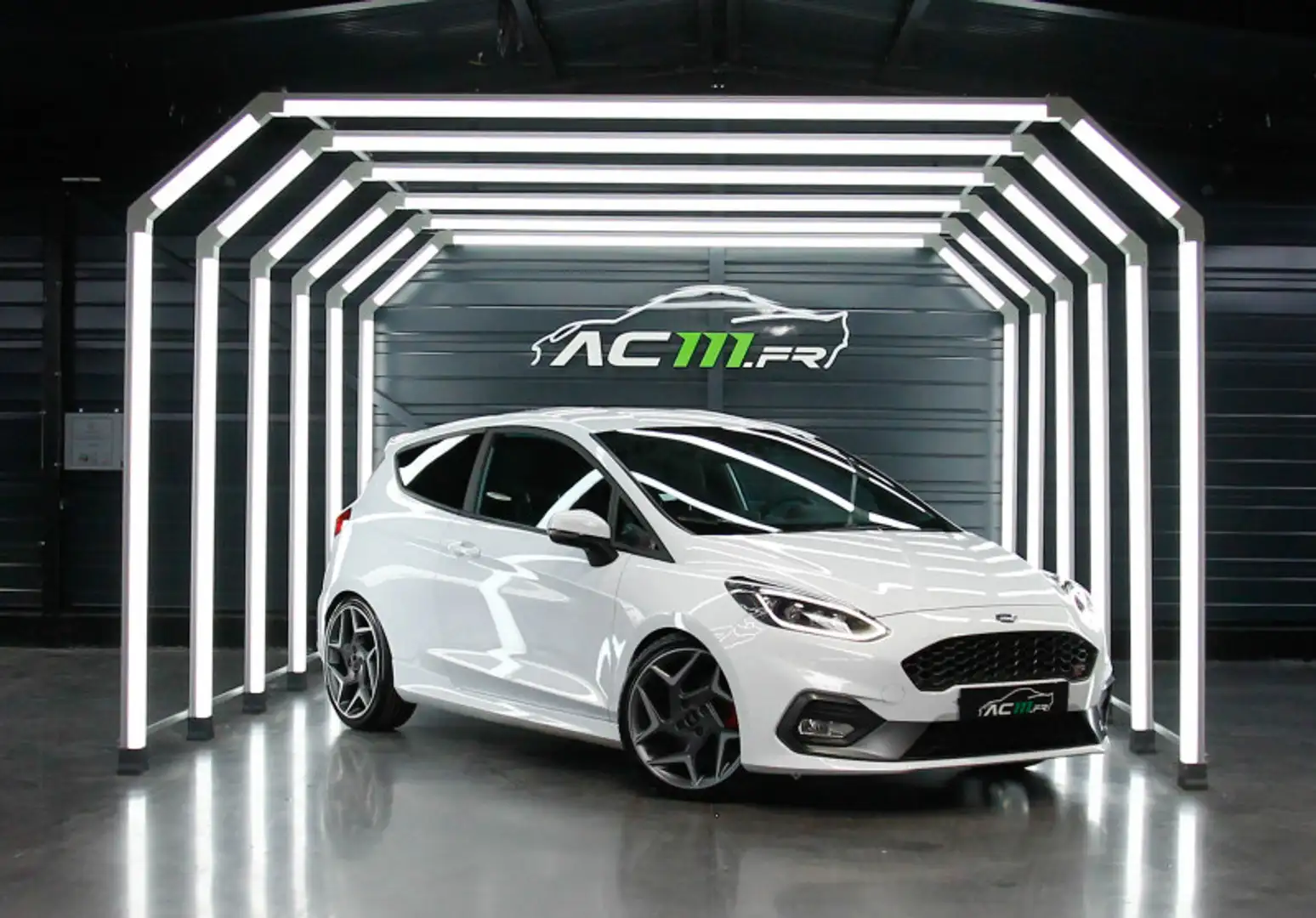 Ford Fiesta 1.5 ECOBOOST 200CH STOP\u0026START ST-PLUS 3P EURO Blanc - 1