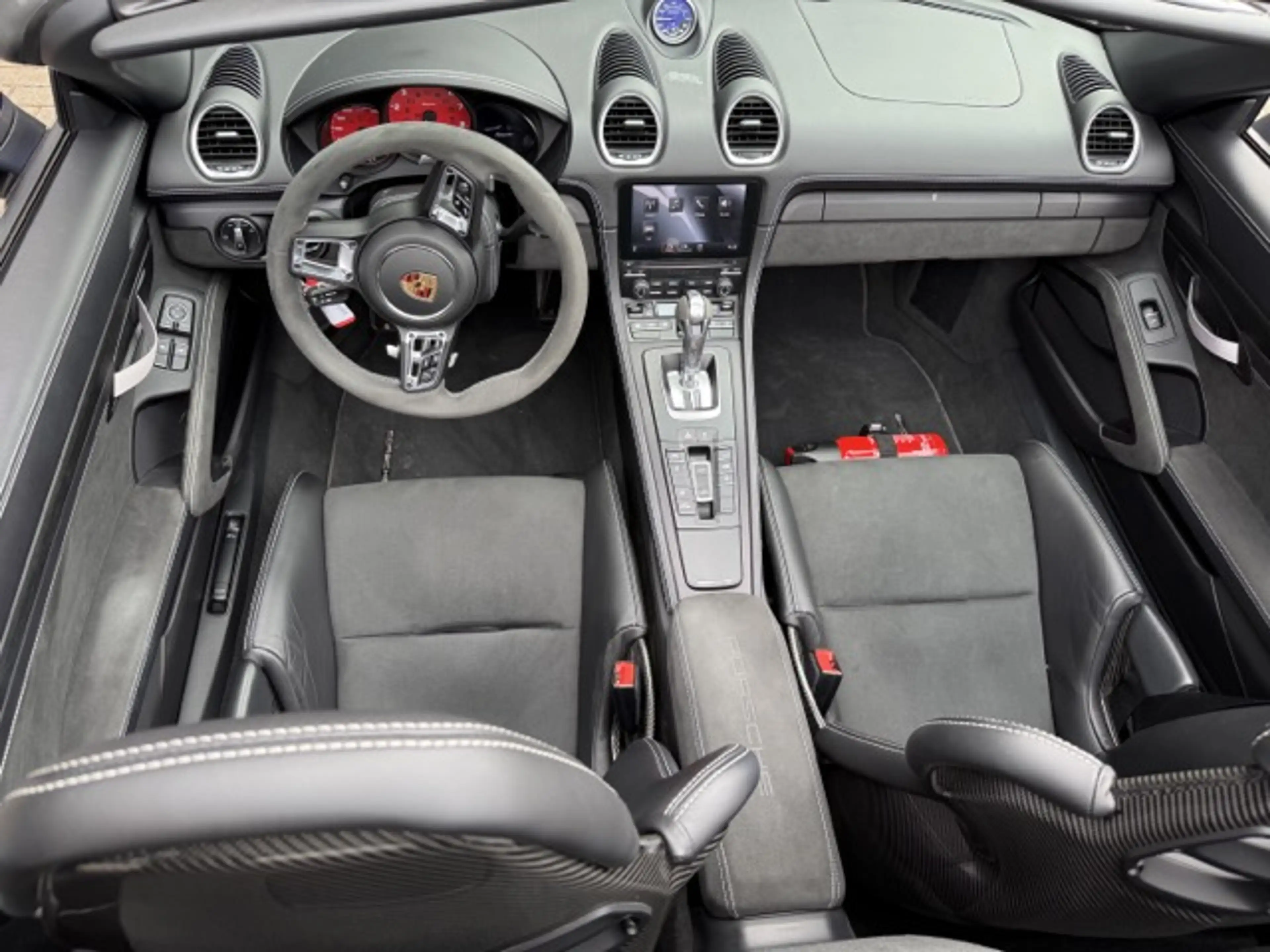 Porsche 718 Spyder 718 Boxster Spyder 4.0 Turbo PDK — photo 11