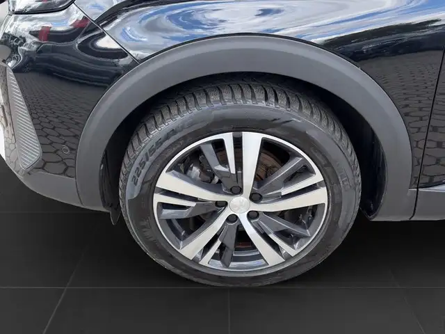 Peugeot 3008 view 7