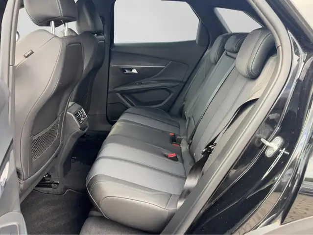 Peugeot 3008 view 15
