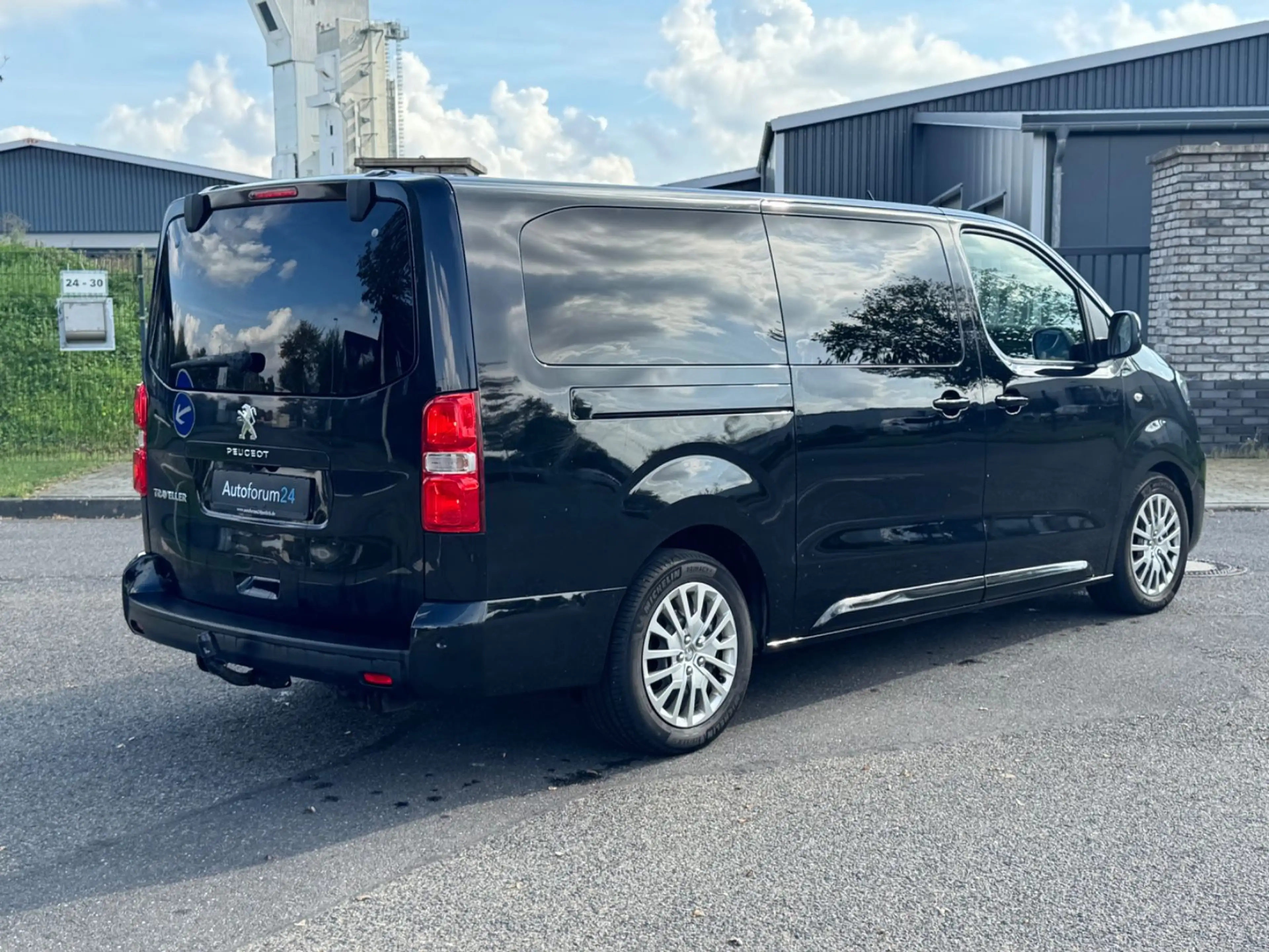 Peugeot Traveller Active L3 *Garantie*Autom.*8-Sitzer* — photo 5