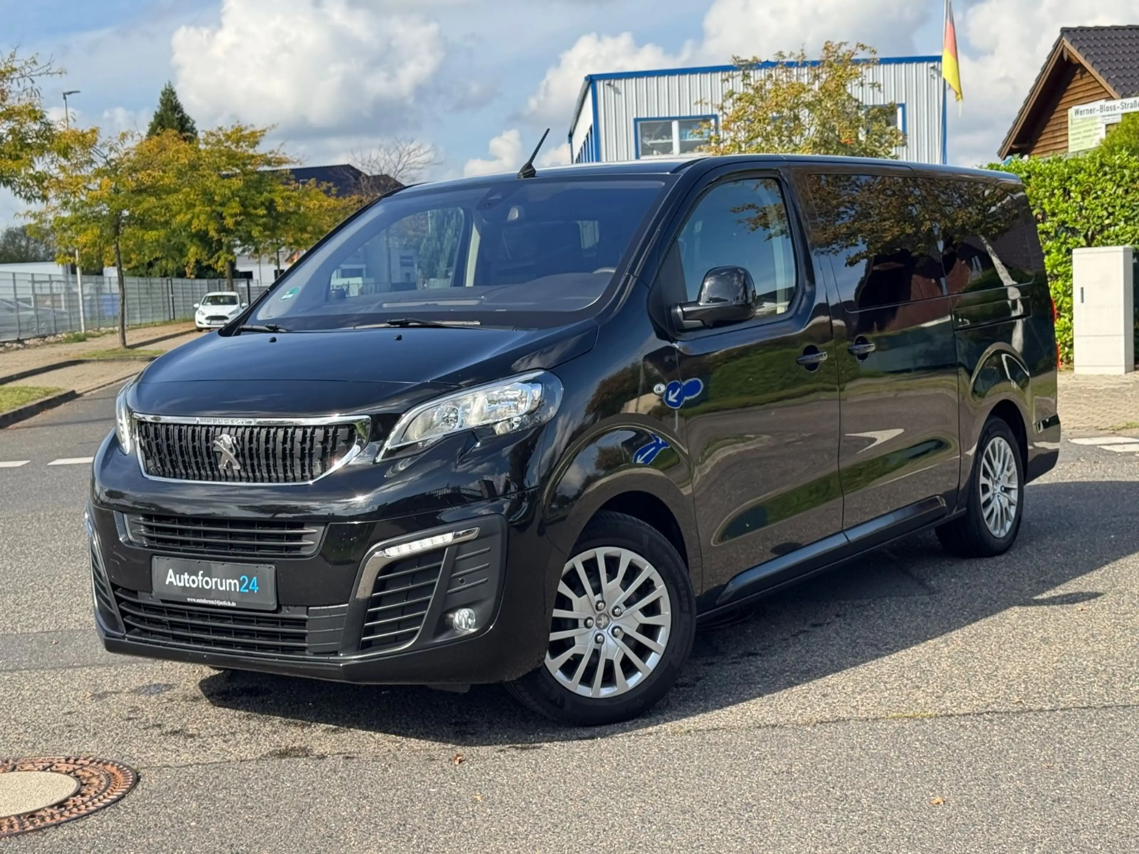 Peugeot Traveller Active L3 *Garantie*Autom.*8-Sitzer*