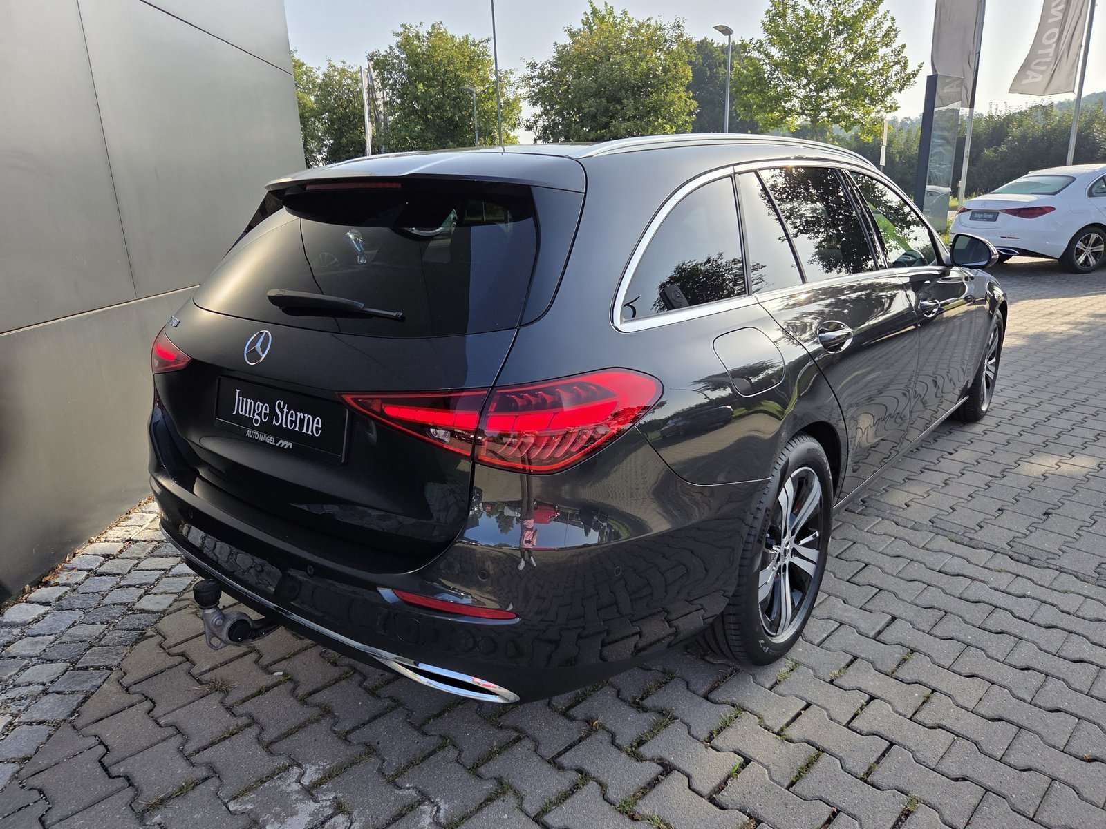 Mercedes-Benz C 180