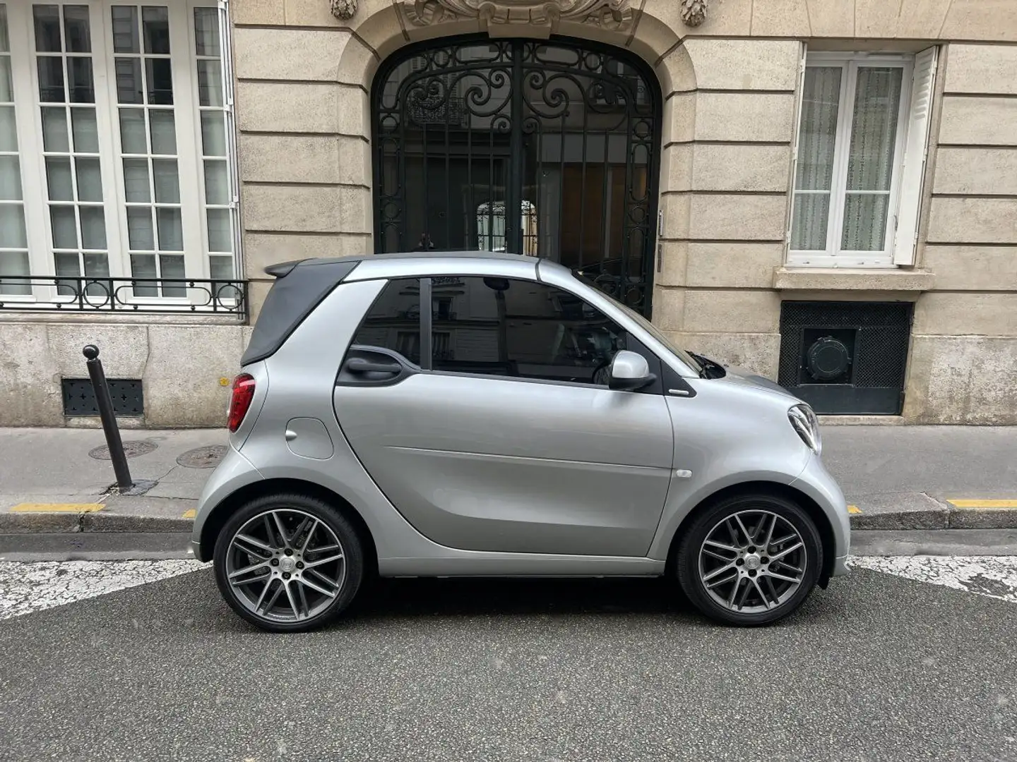 smart forTwo III CABRIO BRABUS Grau - 2