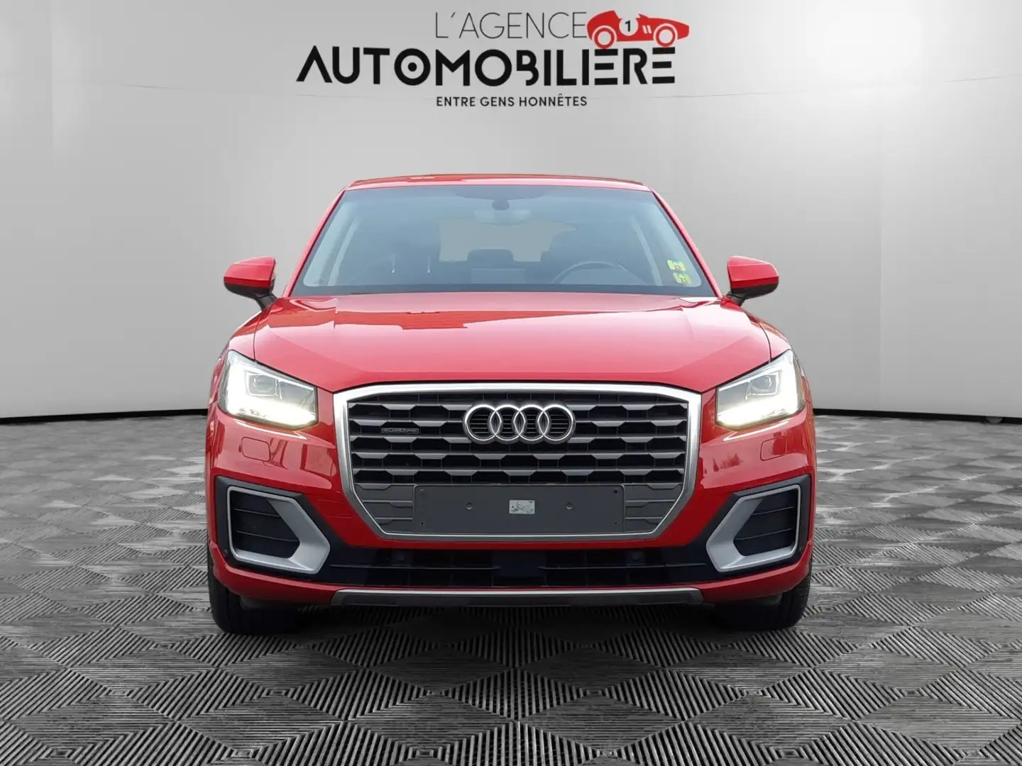Audi Q2 2.0 TDi Quattro Sport S tronic/ Garantie 12 mois Rouge - 2
