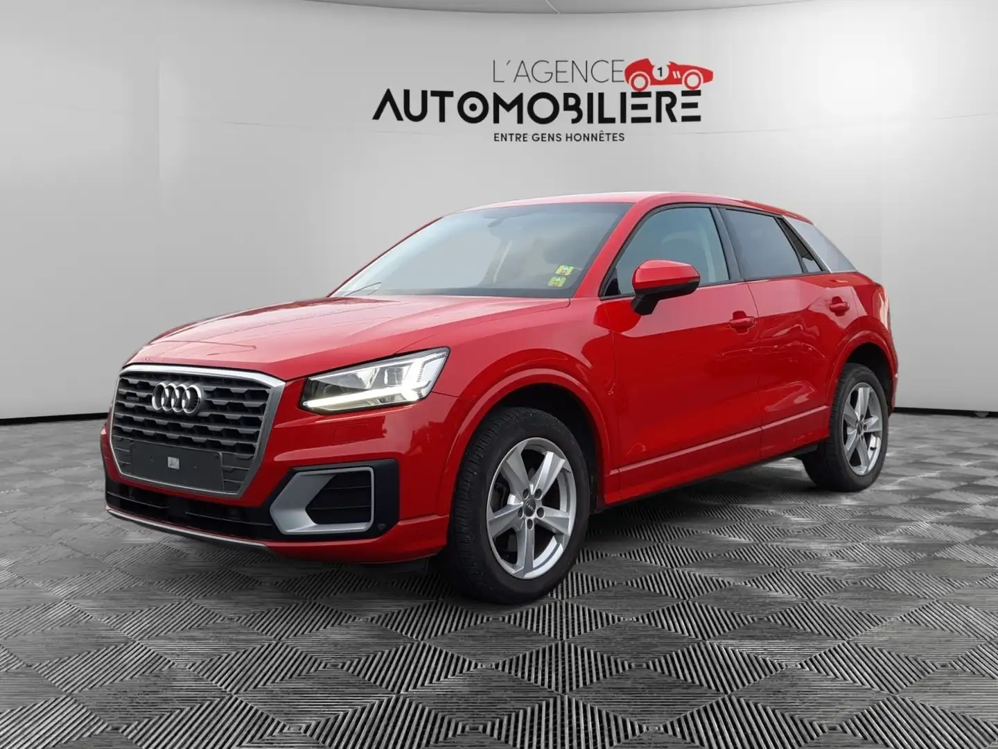 Audi Q2 2.0 TDi Quattro Sport S tronic/ Garantie 12 mois Rouge - 1