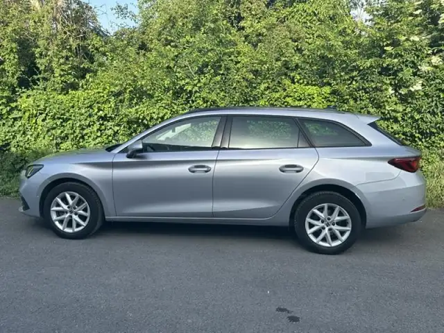 Seat Leon Leon view 6