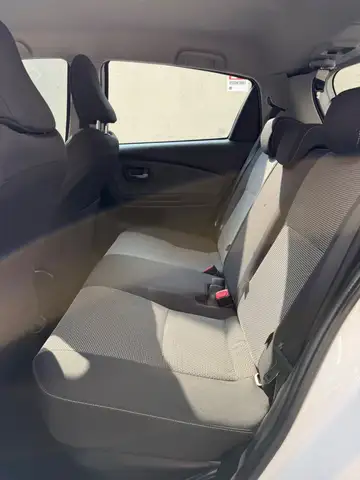 Toyota Yaris view 6