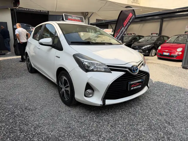 Toyota Yaris view 2