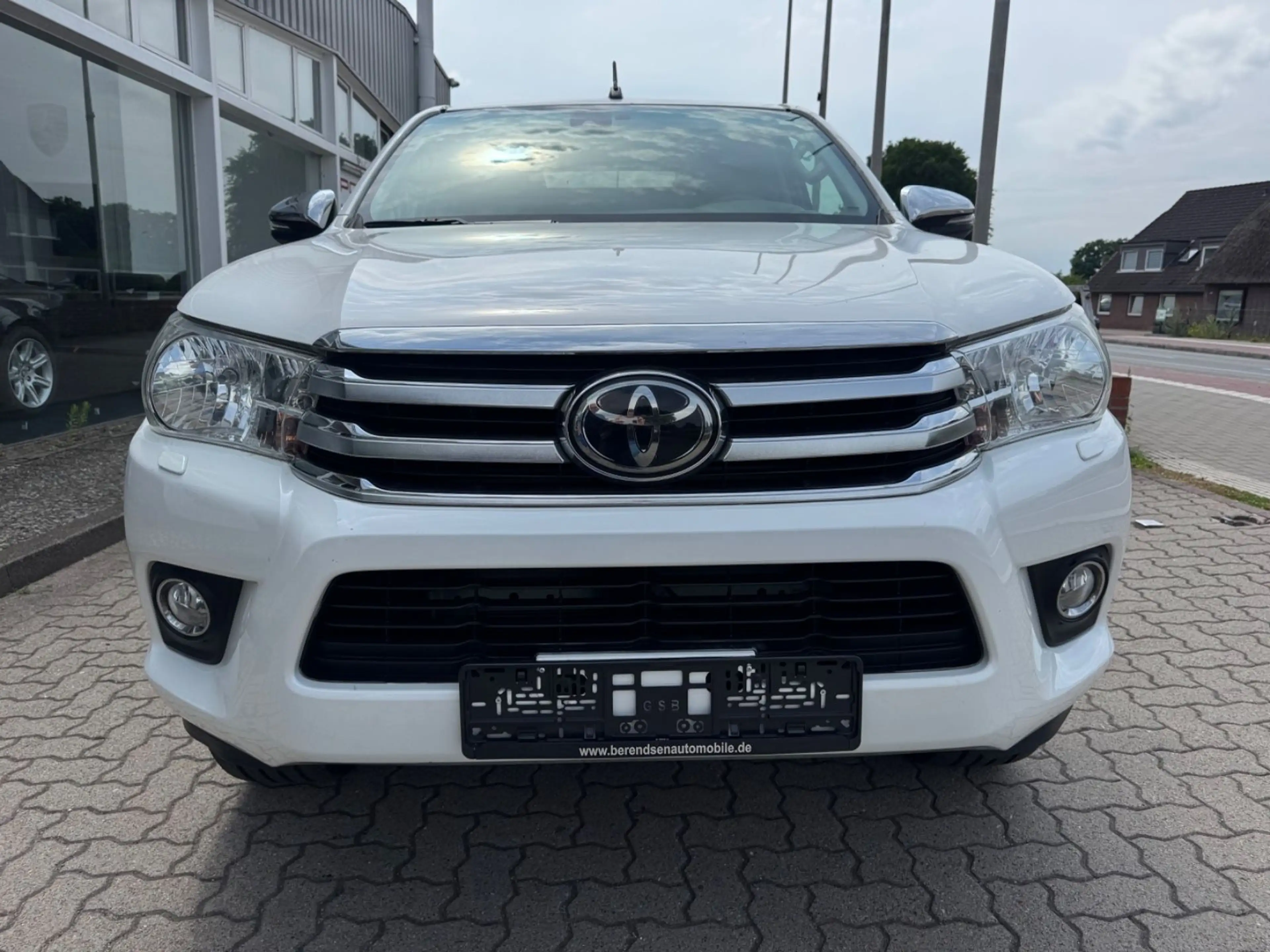 Toyota Hilux HILUX DOUBLE CAB 4x4/KAMERA/AHK/HINTEN-SITZREIHE — photo 5