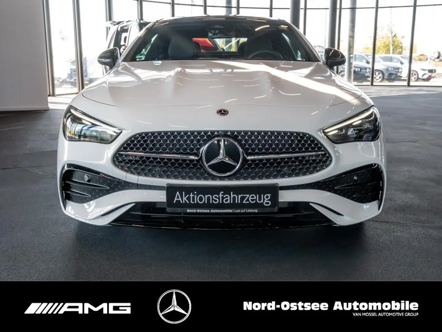 Mercedes-Benz CLE 180 Coupé AMG NIGHT PANO DIGITAL-LIGHT BURM Blanc - 2