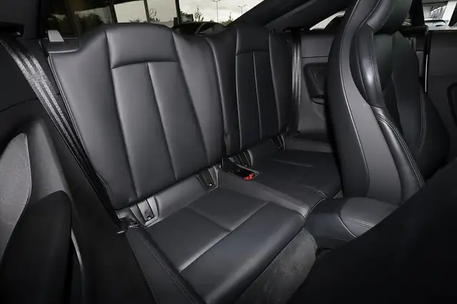 Audi TT view 6