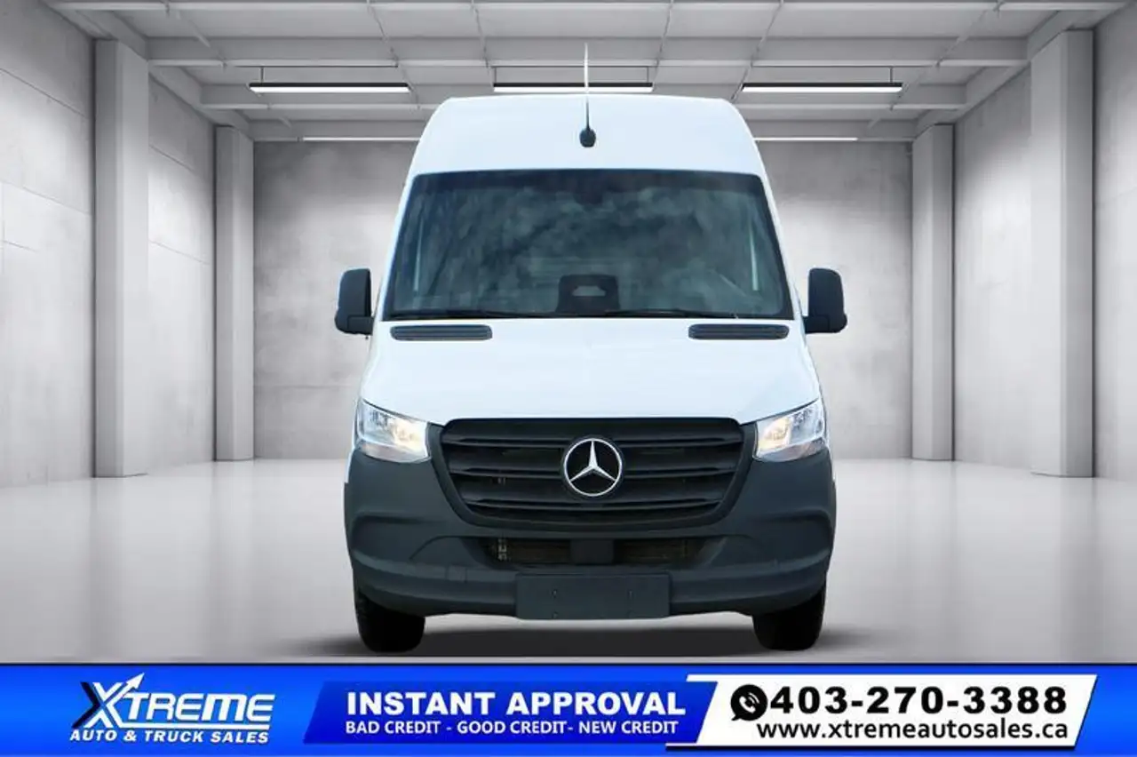 Mercedes-Benz Sprinter снимка Mercedes-Benz Sprinter