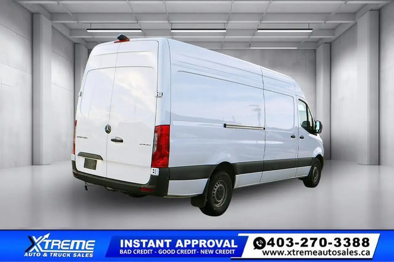 Mercedes-Benz Sprinter снимка Mercedes-Benz Sprinter